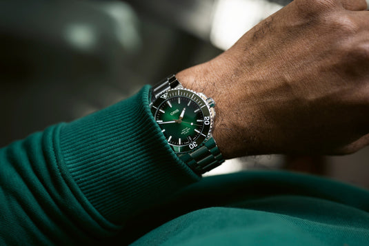 oris-aquis-date-calibre-400-01-400-7769-4157-07-8-22-09peb