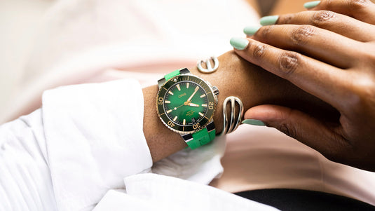 oris-aquis-date-calibre-400-01-400-7769-6357-07-4-22-77fc