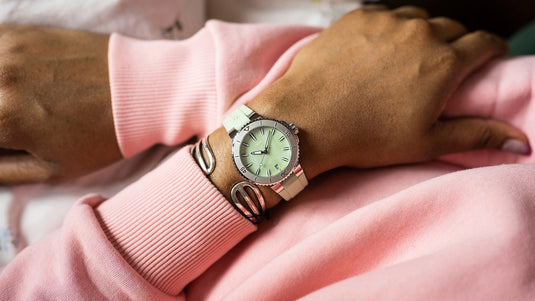 oris-aquis-date-01-733-7770-4157-07-4-18-67fc