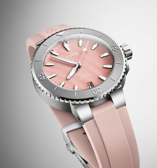 oris-aquis-date-01-733-7770-4158-07-4-18-66fc