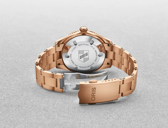 oris-divers-sixty-five-cotton-candy-01-733-7771-3155-07-8-19-15