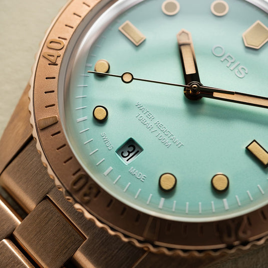 oris-divers-sixty-five-cotton-candy-01-733-7771-3157-07-8-19-15