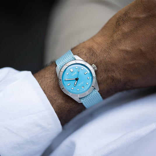 oris-divers-sixty-five-cotton-candy-01-733-7771-4055-07-3-19-02s