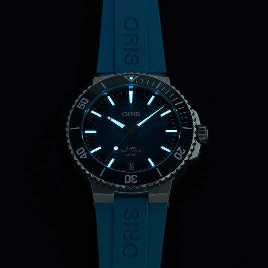 oris-aquis-date-calibre-400-automatic-01-400-7790-4135-07-4-23-45eb