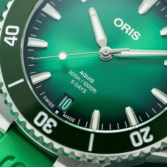oris-aquis-date-calibre-400-automatic-01-400-7790-4157-07-4-23-47eb