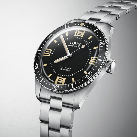 oris-60th-anniversary-edition-automatic-01-733-7772-4034-set