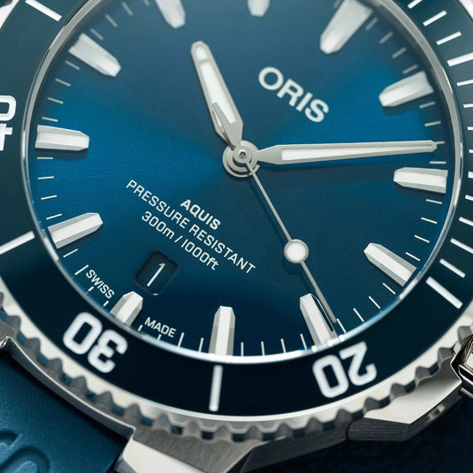 oris-aquis-date-automatic-01-733-7787-4135-07-4-22-35fc