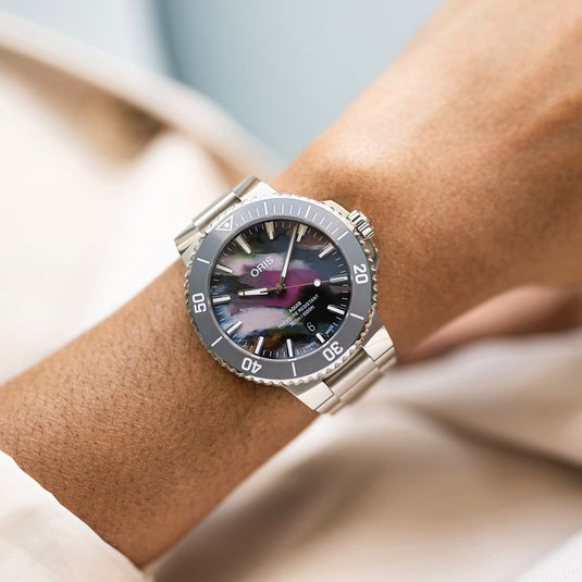 oris-aquis-date-upcycle-automatic-01-733-7787-4150-07-8-22-04peb