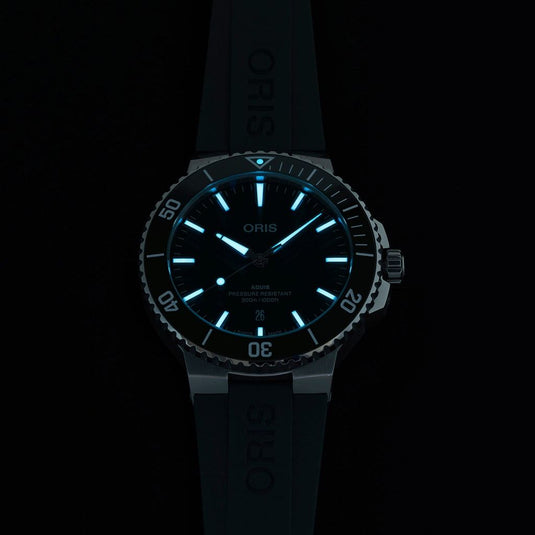 oris-aquis-date-automatic-01-733-7789-4157-07-4-23-37fc