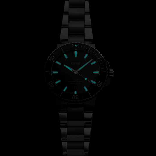 oris-aquis-date-automatic-01-733-7789-4157-07-8-23-04peb