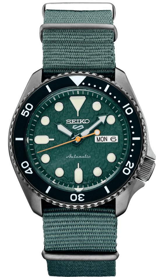 Seiko 5 Sports Watch SRPD77