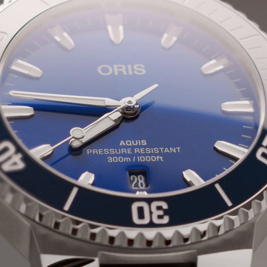 oris-aquis-date-automatic-01-733-7787-4135-07-8-22-04peb