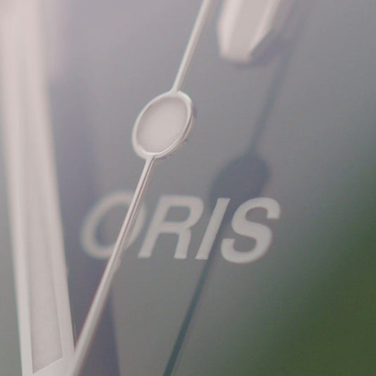 oris-aquis-date-automatic-01-733-7789-4157-07-4-23-37fc