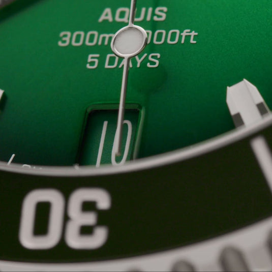 oris-aquis-date-calibre-400-automatic-01-400-7790-4157-07-4-23-47eb