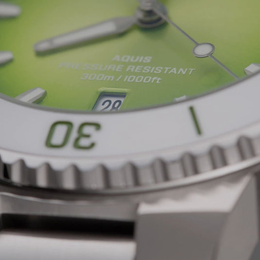 oris-aquis-date-taste-of-summer-automatic-01-733-7787-4137-07-8-22-04peb