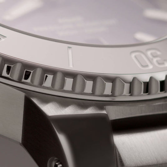 oris-aquis-date-automatic-01-733-7787-4154-07-8-22-04peb