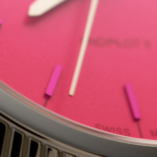 oris-propilot-x-miss-piggy-edition-automatic-01-531-7796-4158-07-8-17-05lc