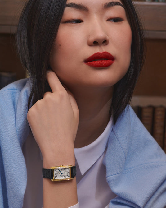 Longines Dolcevita Quartz Watch, 23.00 X 37.00 Mm, 18 Karat Yellow Gold. L5.512.7.71.0