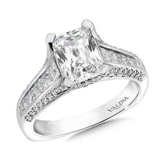 EMERALD CUT DIAMOND ENGAGEMENT RING R9568W