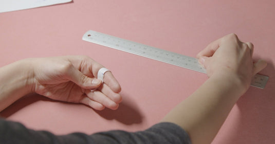 Ring Sizing Guide – How to Measure Your Ring Size at Home