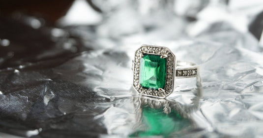 What You Should Know Before Buying Emerald Cut Engagement Rings