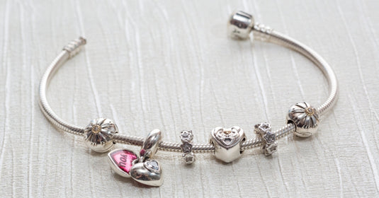 Pandora Bracelets Guide: Everything You Need to Know Before You Buy