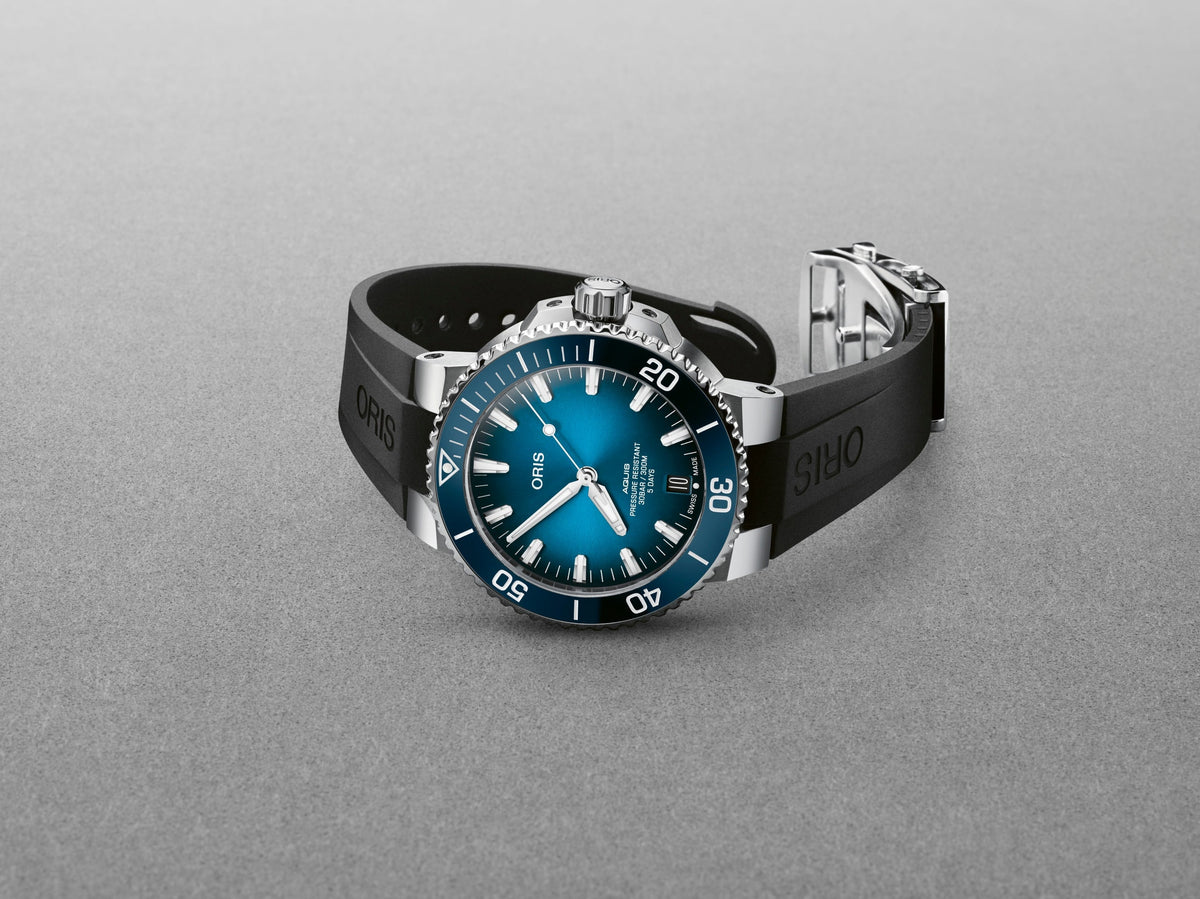 oris-aquis-date-calibre-400-01-400-7763-4135-07-4-24-74eb