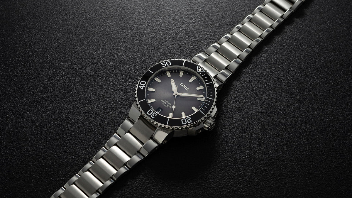 oris-aquis-date-calibre-400-01-400-7769-4154-07-8-22-09peb