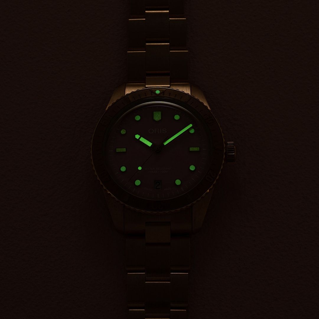 oris-divers-sixty-five-cotton-candy-01-733-7771-3158-07-8-19-15