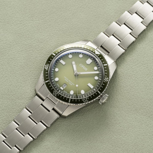 Oris Divers Sixty‑Five Date Automatic Watch 01 733 7707 4057-07 8 20 18