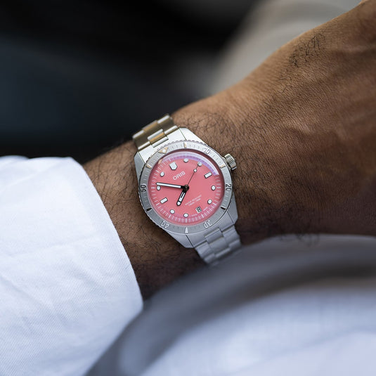 oris-divers-sixty-five-cotton-candy-01-733-7771-4058-07-8-19-18