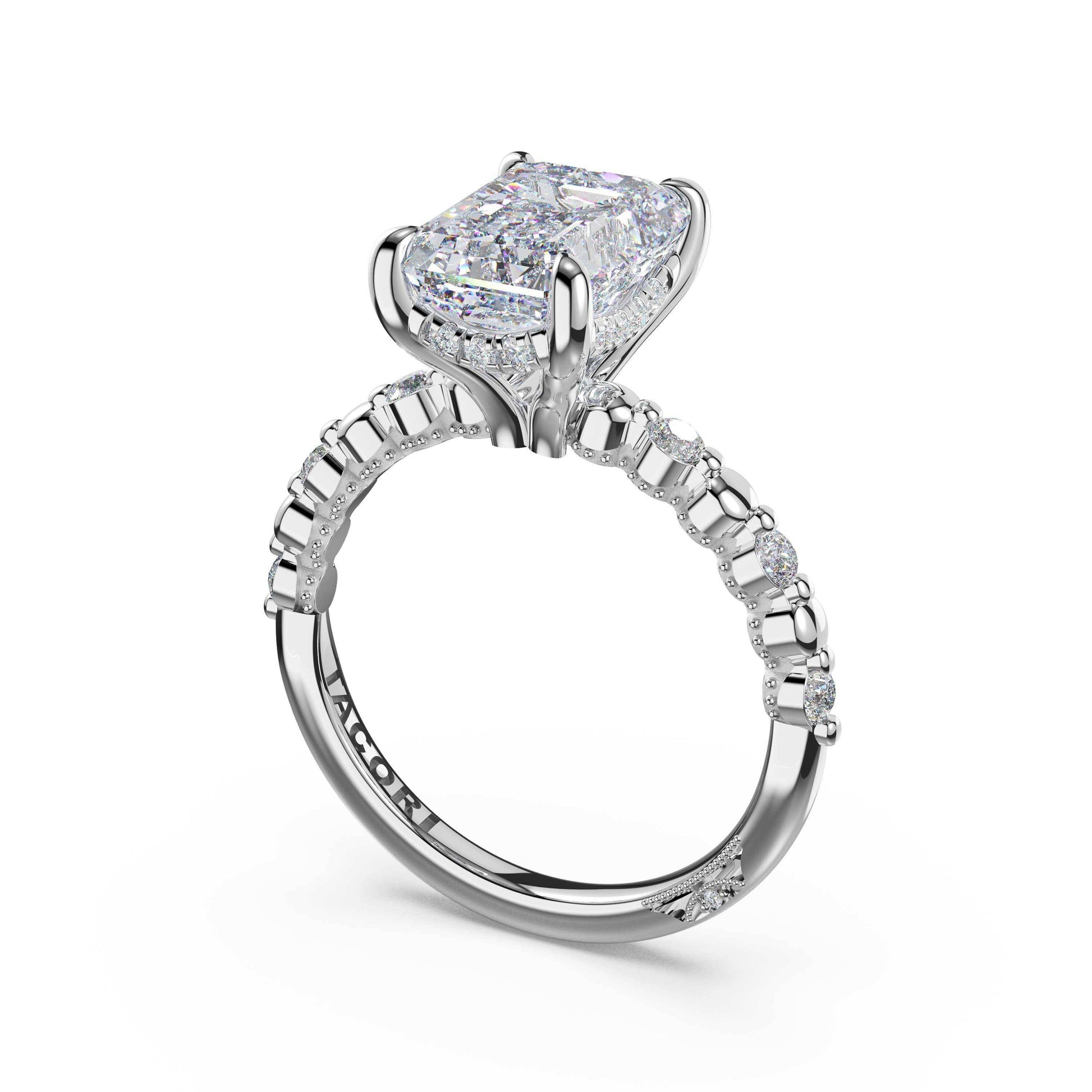 round-pattern-emerald-solitaire-engagement-ring-465EC