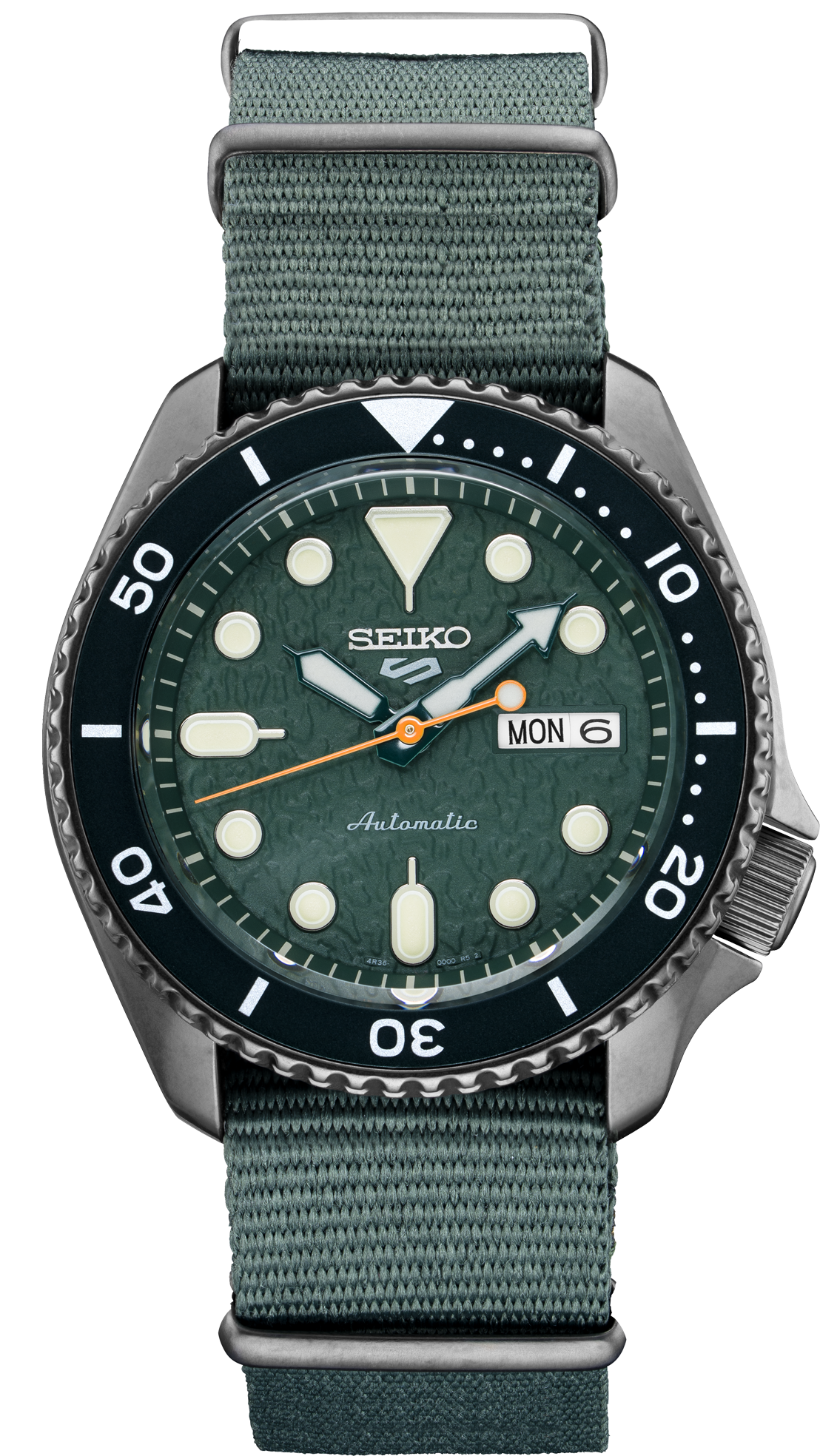 Seiko 5 Sports Watch SRPD77