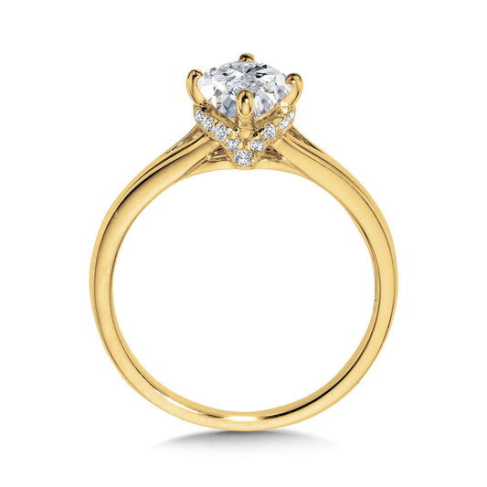 OVAL-CUT HIDDEN HALO & SPLIT SHANK DIAMOND ENGAGEMENT RING W/ COMPASS PRONGS R2407Y-SR