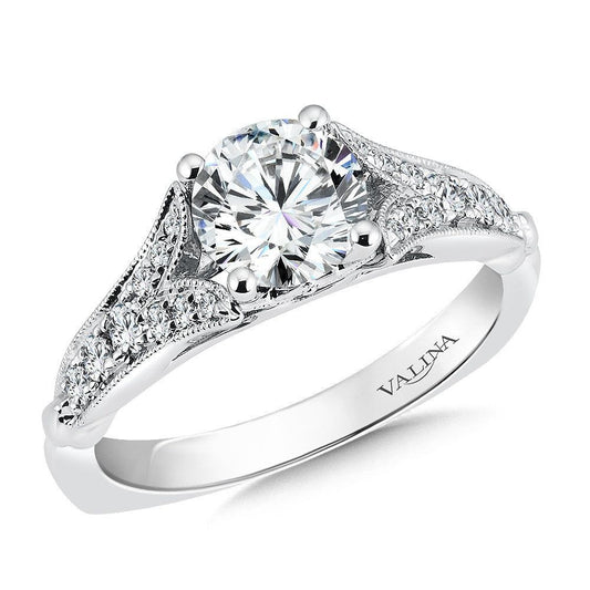 DIAMOND ENGAGEMENT RING WITH SIDE STONES R9465W